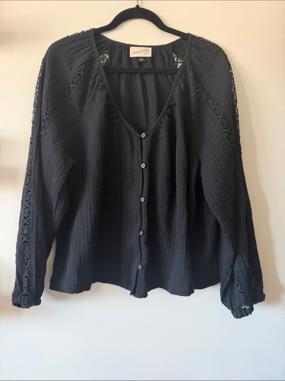 Universal Thread|Black Boho Gauze Button-Front Embroidery Detail Top|XL|EUC